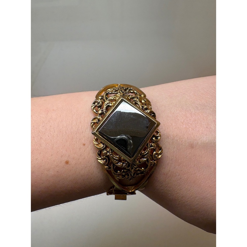 Vintage Gold Tone Filigree Hinged Cuff Bracelet Square Hematite Style Stone